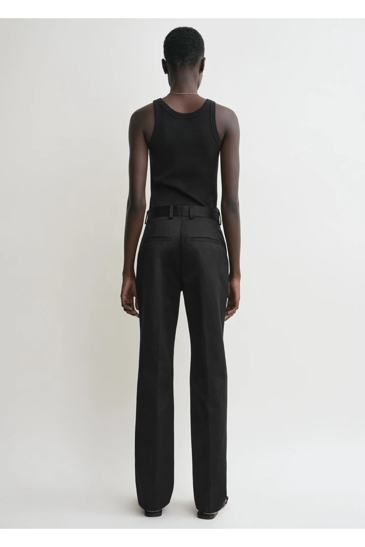 TOTEME 커브드 립 탱크탑 블랙의 블랙컬러 2번쨰 이미지입니다.