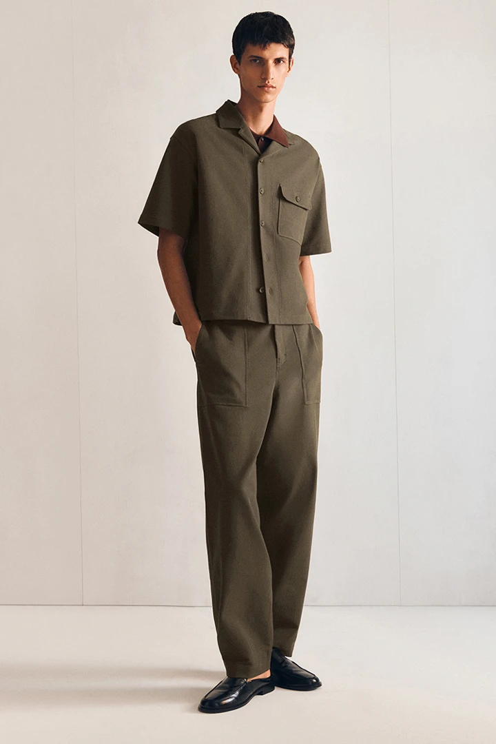 COS default image 0 of 브라운 in 코튼 유틸리티 셔츠